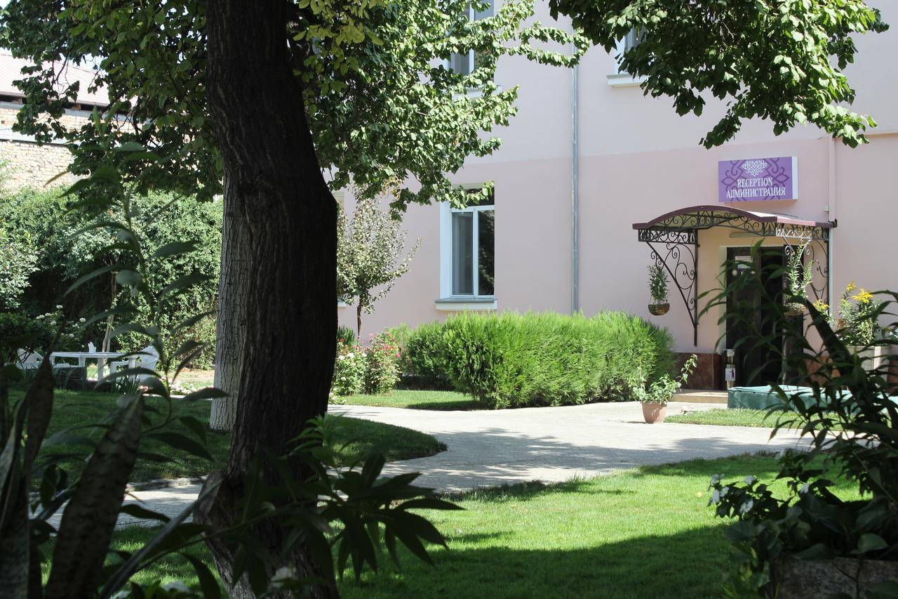 Armon Apart Hotel Chudschand Exterior foto