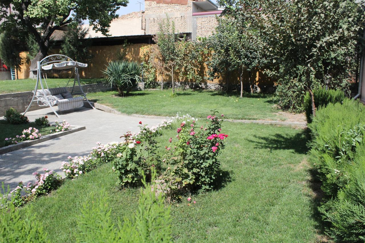 Armon Apart Hotel Chudschand Exterior foto